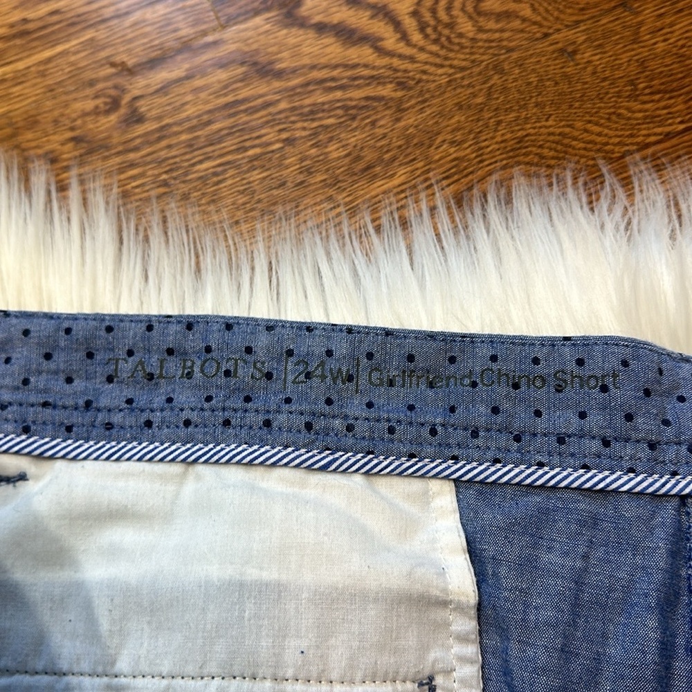 Talbots Chambray Polka Dot Girlfriend Short - Picture 5 of 6